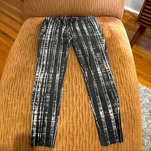 Banana Republic Women’s Black/white dress pant